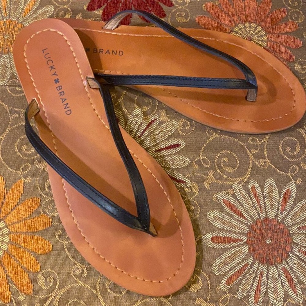 Lucky Brand Amberr Flip Flop
